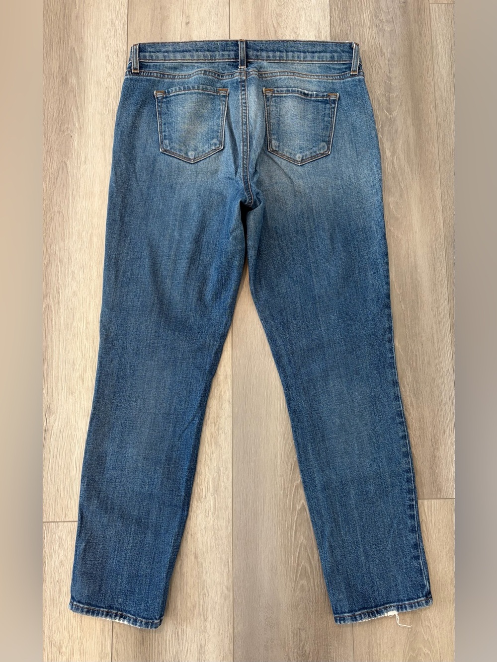 J Brand Cropped Ellis Rival Mid Rise Jeans - Picture 6 of 6